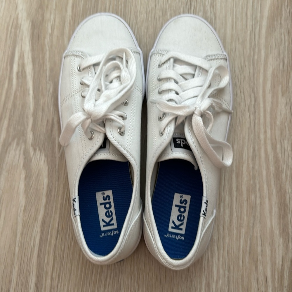 Women’s size 6 white lace up Keds. Worn two times!